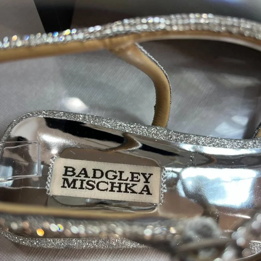 Badgley Mischka Crystal Strappy Flat Sandals Silver 10M